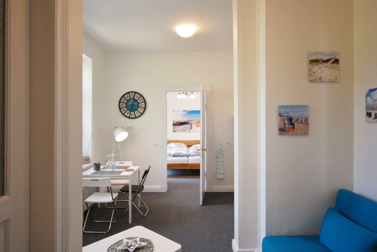 Sandbank 134 Haus 4 Apartment *
